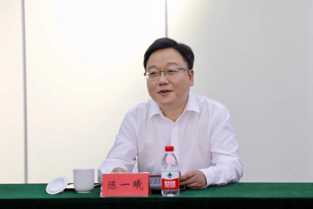 562118275eda9e46384b33d935c3ba77.jpg 562118275eda9e46384b33d935c3ba77.jpg