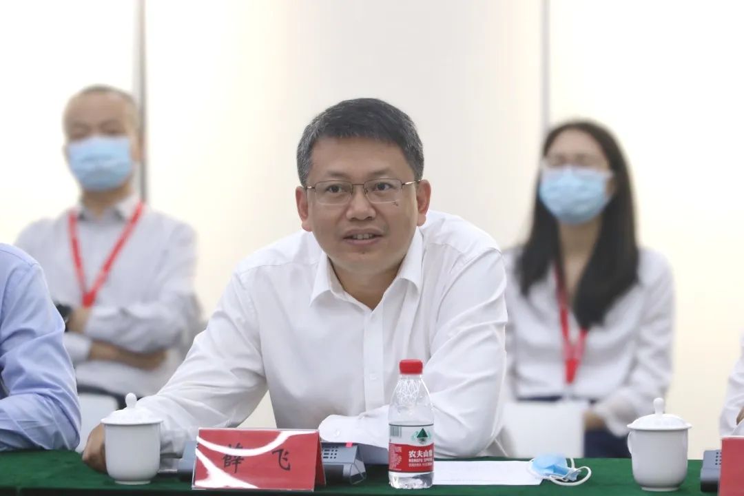 5e1e24e98e81d557d37e4ecf1d800c7b.jpg 5e1e24e98e81d557d37e4ecf1d800c7b.jpg