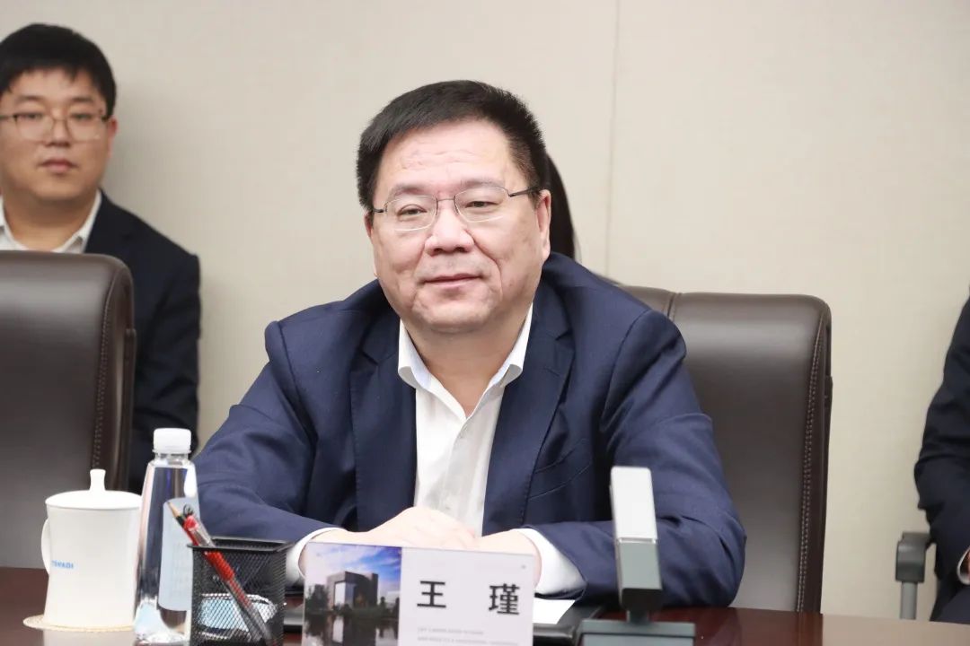 龙卫国会见中建六局,中建丝路党委书记,董事长王瑾 - 行讯宝