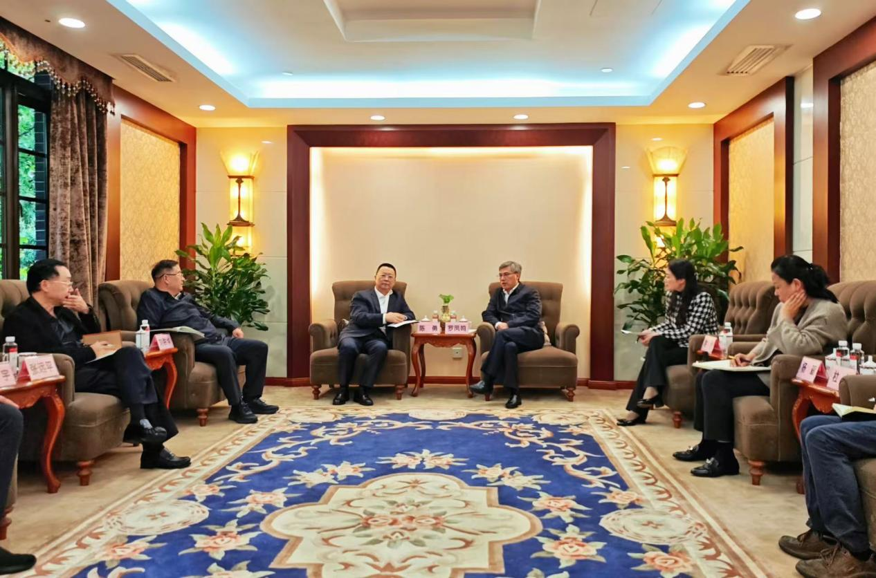 99de3b03ceb643fad0d8fff82b4e0d44.png 99de3b03ceb643fad0d8fff82b4e0d44.png